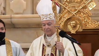 Arzobispo Aguiar Retes, la normalidad del autoritarismo; la deprimida misa crismal, Óleos y certificaciones, ¿Simonía consentida?, recordando al padre Manuel Alarcón.