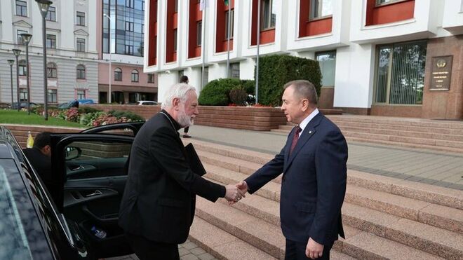 Gallagher, con el ministro de Asuntos Exteriores bielorruso