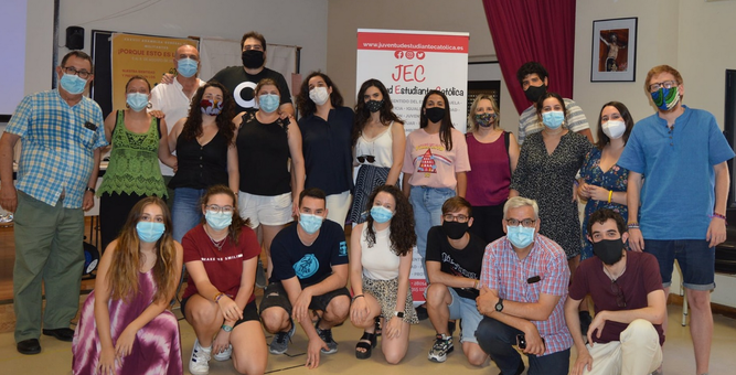 Miembros de la JEC