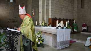 El Nuncio Aúza, en la catedral de Barbastro
