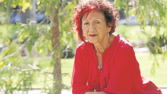 La poeta Juana Castro