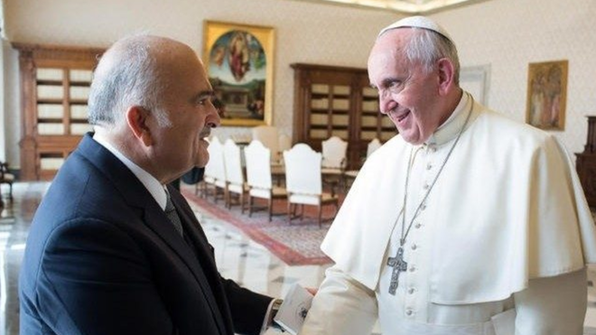 el príncipe Hassan Bin Talal, con el Papa Francisco