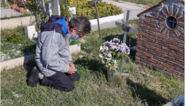Padre Maccalli, , en el cementerio de su pueblo