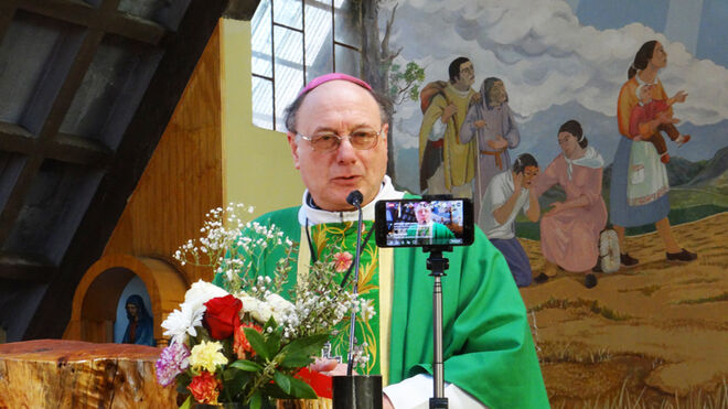 Luis Infanti, obispo de Aysén (Chile)
