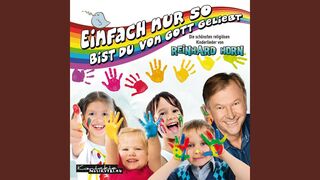 Que los niños "no crezcan sin una canción" en un mundo con mascarilla