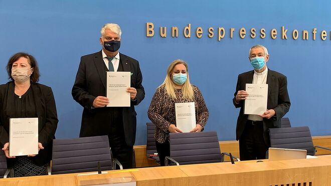 Presentación del informe sobre libertad religiosa en el mundo