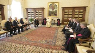 Francisco y la delegación alemana