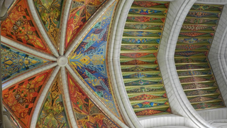 Techos de la catedral de la Almudena, obra de José Luis Galicia