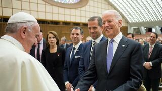 El Papa Francisco felicita a Joe Biden