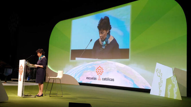 Isabel Celaá, en el Congreso de Escuelas Católicas