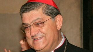 Cardenal Sepe, cardenal arzobispo de Nápoles