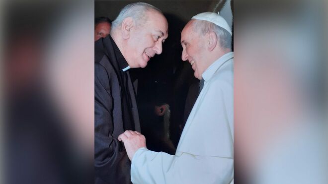 Francisco y el padre Mucci