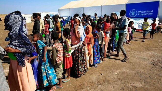 Refugiados de la región de Tigray huyendo del conflicto