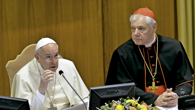 Cardenal Müller y Francisco