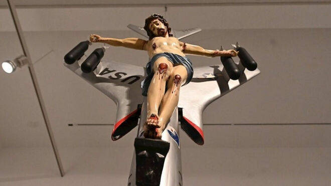 'La bondadosa crueldad': Retrospectiva en Madrid de León Ferrari, el artista al que el Papa llamó "blasfemo"