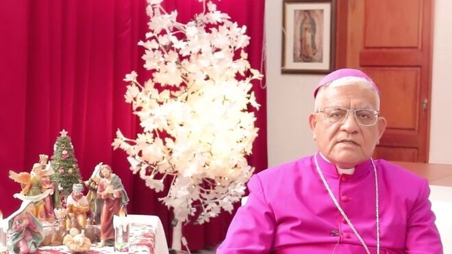 Monseñor Miguel Cabrejos felicita la Navidad