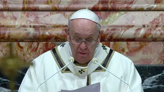 Francisco, durante la Misa del Gallo