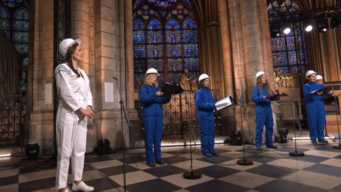 Concierto de Navidad entre las ruinas de Notre Dame