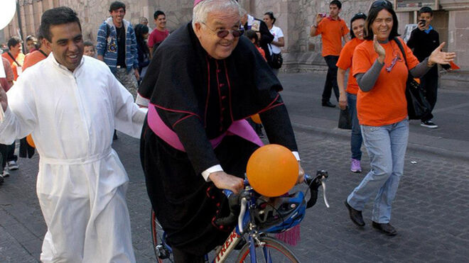 Obispo aguascaliente bicicleta