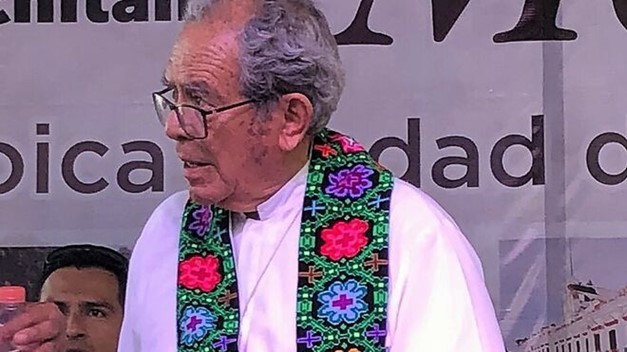 don arturo lona