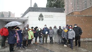 Los vecinos de La Cañada piden al Papa "su consuelo y su mediación" para que vuelva la luz este rincón olvidado de Madrid