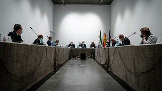 Encuentro de la Junta de Andalucía con las cofradías