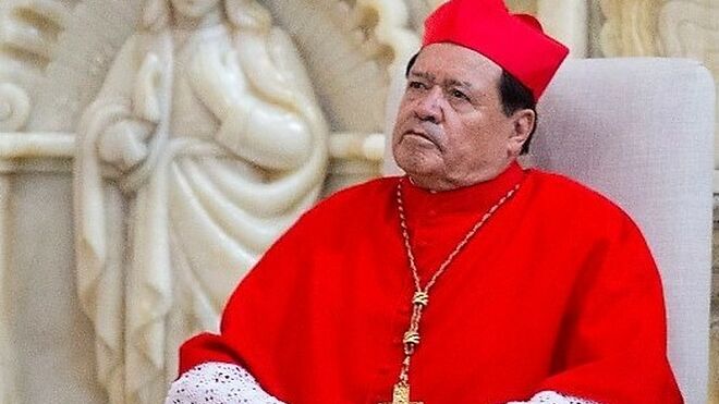 Cardenal Norberto Rivera Carrera, hospitalizado por covid-19