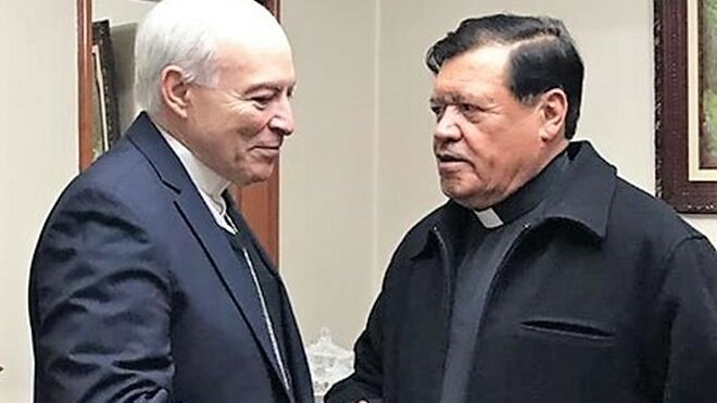Cardenal Aguiar Retes se lava las manos ante graves condiciones de salud del emérito Norberto Rivera Carrera