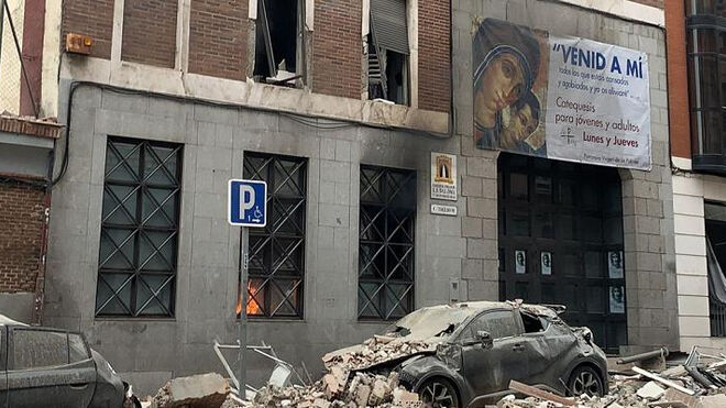 Fachada del edificio siniestrado