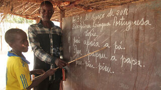 La educación vacuna contra la pobreza