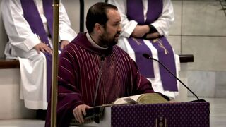 Pablo presidió las exequias por su hermano Rubén