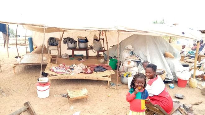 "Sesenta mil personas han huido de la guerra por la enésima vez, ¿a dónde?"