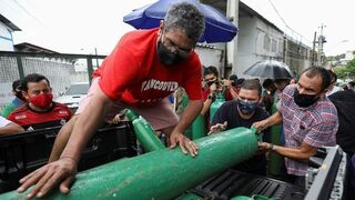 Se necesita urgentemente oxígeno.