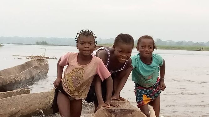Niños en la isla