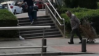 Jesús, el recolector de botellas