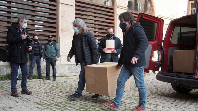 Llegan al Museo de Barbastro las primeras 28 piezas de las 111 que deben regresar a Aragón desde Lleida