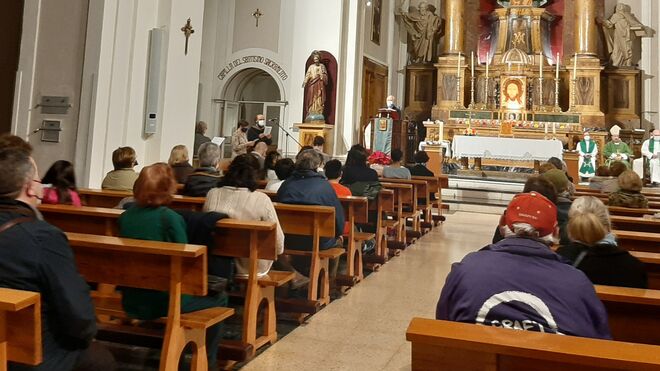 Misa por las personas sin hogar en la iglesia de las Maravillas