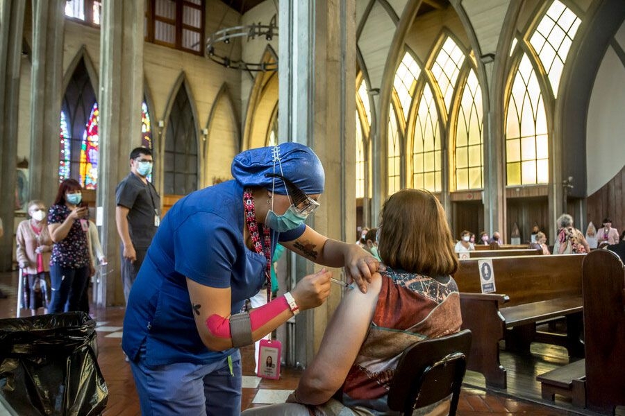 Vacunación en la Catedral de Osorno