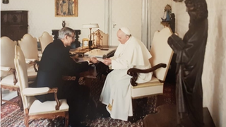 El Papa y Nelson Castro