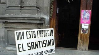 "Somos su Iglesia, de ladrones, zaqueos, pablos fariseos fanáticos... pero somos suyos"