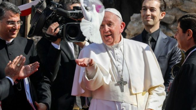 La paloma de la paz del Papa en Mosul