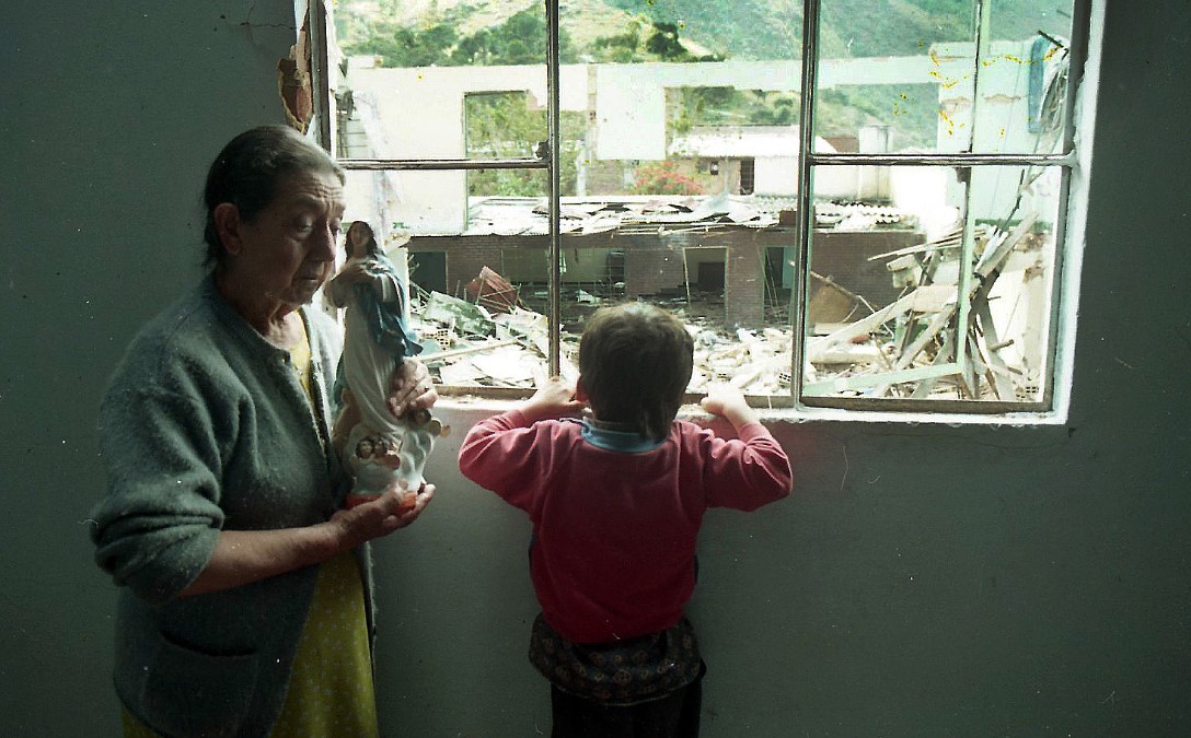 Colombia – toma guerrillera de Cabrera 20 agosto 1997