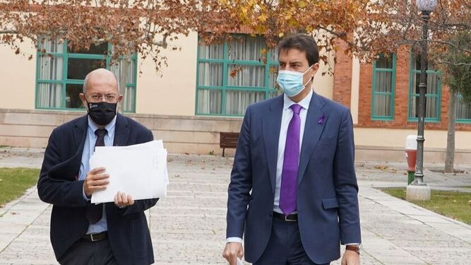 Francisco Igea, a la izquierda