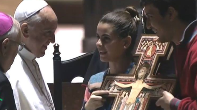 Papa y cruz de San Damiano