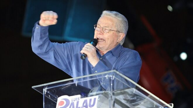 Muere Luis Palau