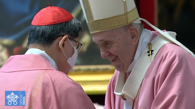 El Papa y el cardenal Tagle