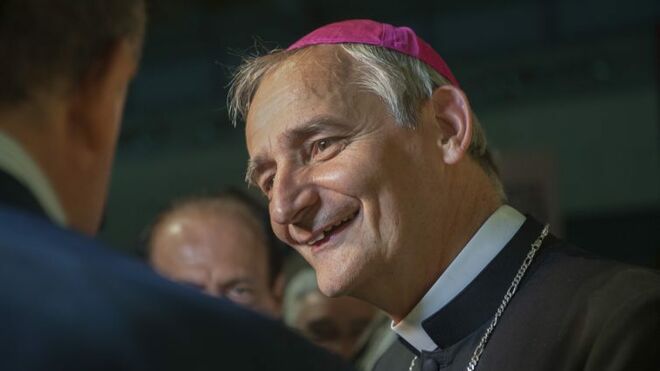 Cardenal Zuppi: "Basta de la idea falsamente optimista de luchar contra el virus, la victoria sobre el mal no es rápida"