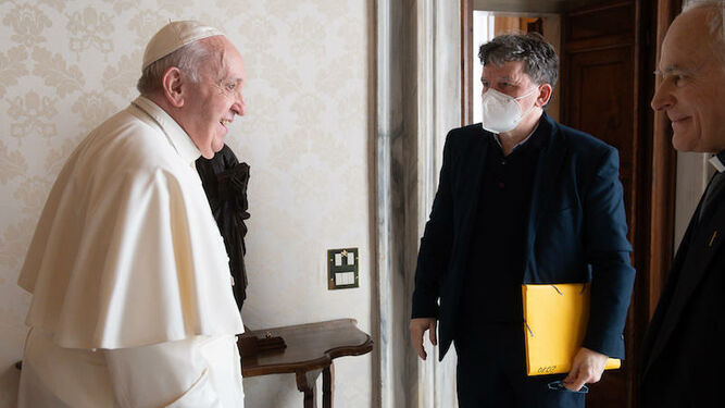 Cencini, recibido por el Papa