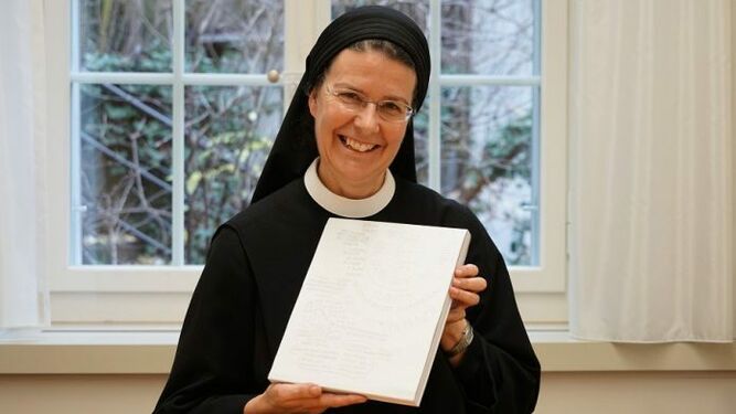 Sor Irene Grassmann.