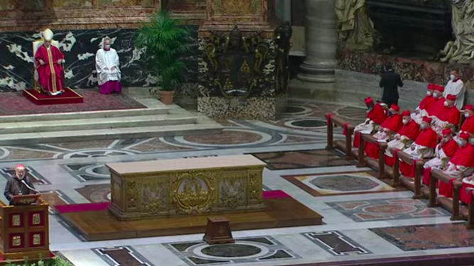 Cantalamessa, el Papa y los cardenales
